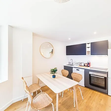 Apartment The Charming Marcellin 6 People Sainte-Foy-les-Lyon